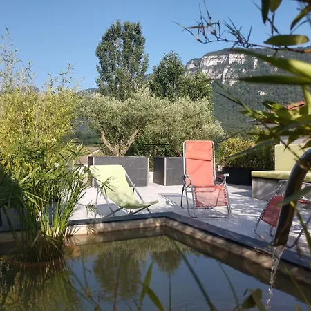 Maison Chez Nous Vila *
